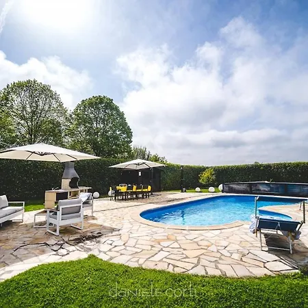 L'oasi Nei Pati - Piscina - Parcheggio Privato