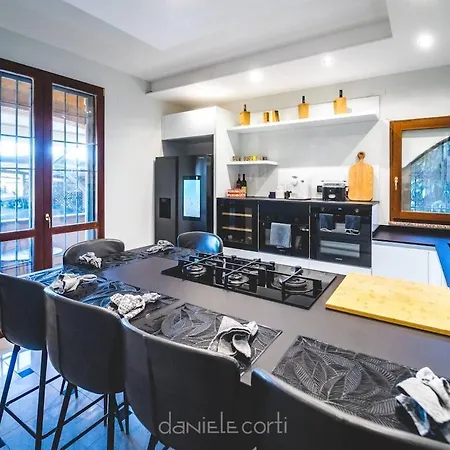 L'oasi Nei Pati - Piscina - Parcheggio Privato * Colunga