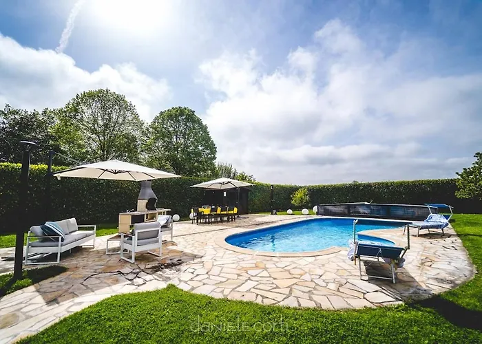 L'oasi Nei Pati - Piscina - Parcheggio Privato