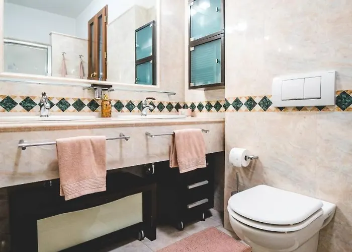 L'oasi Nei Pati - Piscina - Parcheggio Privato Villa Colunga